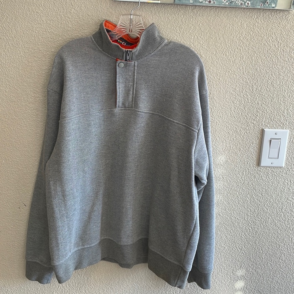 Orvis• Gray Signature Quarter-Zip Sweatshirt
